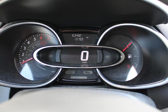 Renault CLIO Estate 0.9 TCe Limited | Parkeersensoren achter | Navi | Cruise Control