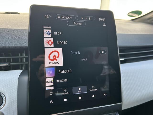 Renault CLIO 1.6 E-Tech Hybrid 145 Techno / Navigatie / Trekhaak / Apple Carplay & Android Auto / Dealer onderhouden / Achteruitrijcamera / Climate Control / Cruise Control / Lichtmetalen Velgen /