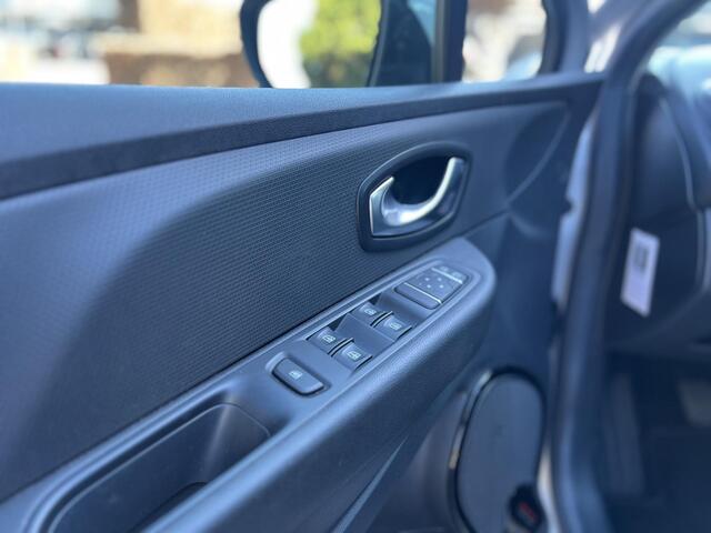 Renault CLIO 0.9 TCe Life