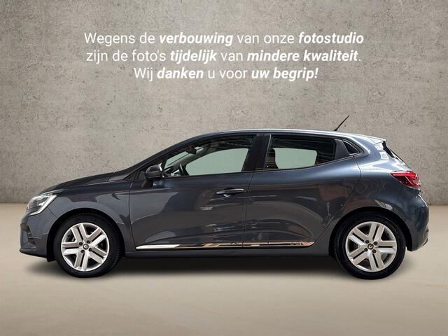 Renault CLIO 1.6 E-Tech Hybrid 140 Sport 140Pk Automaat (VIRTUAL COCKPIT, APPLE CARPLAY, GROOT NAVI, CLIMATE, SPORTSTOELEN, LM VELGEN, ELEK RAMEN, NIEUWE APK, NIEUWSTAAT)