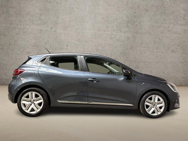 Renault CLIO 1.6 E-Tech Hybrid 140 Sport 140Pk Automaat (VIRTUAL COCKPIT, APPLE CARPLAY, GROOT NAVI, CLIMATE, SPORTSTOELEN, LM VELGEN, ELEK RAMEN, NIEUWE APK, NIEUWSTAAT)