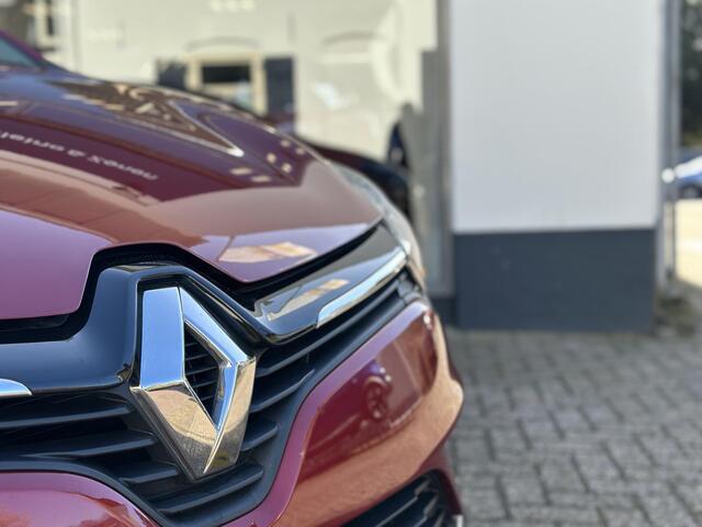 Renault CLIO IV TCe 90 Limited | Navigatie | Airco | Dealer onderhouden | Luxe kleur Rouge Intense |