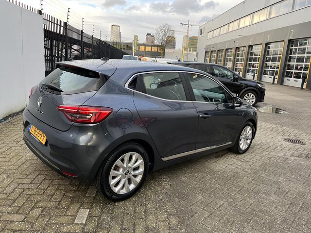 Renault CLIO 1.0 TCe Intens / PARKEERSENSOREN / APPLE CARPLAY / ANDROID AUTO / LICHT METALEN VELGEN 16 INCH