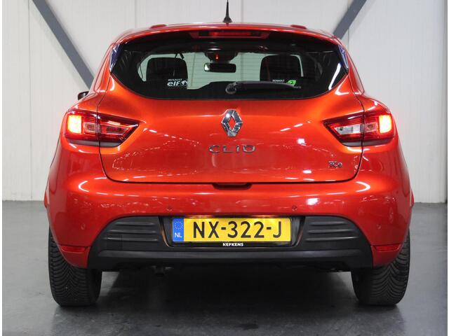Renault CLIO 90PK TCe Zen | 2de eigenaar | Keyless | Radio/DAB | Bluetooth | Navigatie | LED | Climate Control | Isofix | Parkeersensoren | Start/stop systeem | All Season Banden | NL AUTO! |