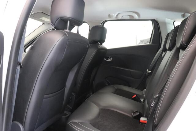 Renault CLIO Estate 0.9 TCe Intens | Camera | Climate control | Trekhaak | LED koplampen | Half Leder |