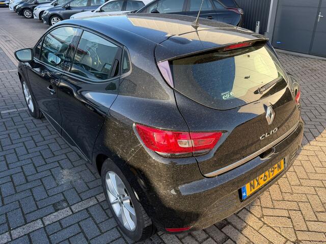 Renault CLIO BWJ 2017 | 1.2 TCe 119PK Zen | TREKHAAK | AIRCO | NAVI | CRUISE | LICHTMETAAL |