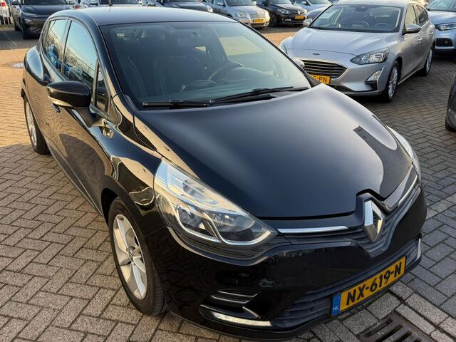 Renault CLIO BWJ 2017 | 1.2 TCe 119PK Zen | TREKHAAK | AIRCO | NAVI | CRUISE | LICHTMETAAL |