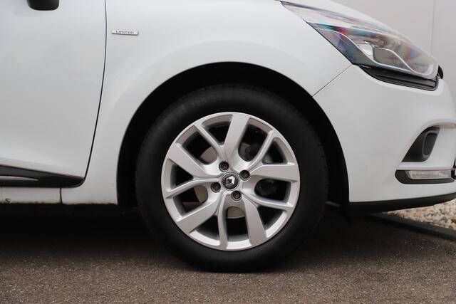 Renault CLIO Estate 0.9 TCe Limited Navigatie Airco Cruise Control Bluetooth 16 inch LMV LED Donkere Ramen