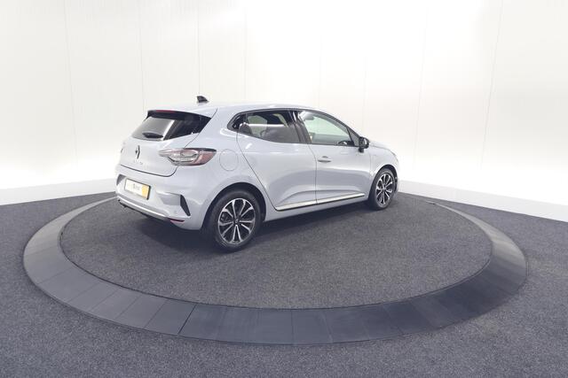 Renault CLIO TCe 90 GPF techno | 360 Camera | Adaptieve Cruise Control | Navigatie | 9.3 Inch Groot Scherm