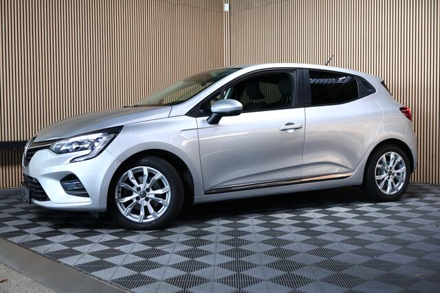 Renault CLIO 1.6 E-Tech Hybrid 140 Zen NAVI 89dkm 21