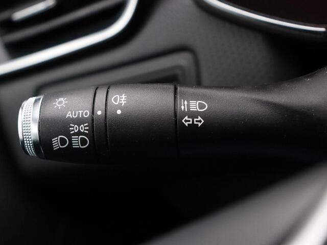 Renault CLIO TCe 100pk Zen | Cruise control | Airco | Apple carplay/android auto | LED verlichting |