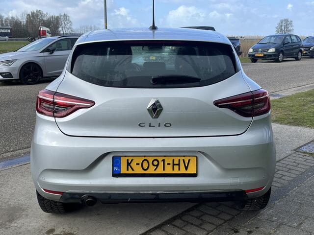 Renault CLIO 1.0 TCe Intens / Bose Sound / Camera / PDC V+A / Apple Carplay - Android Auto / Climate / Keyless / LMV / 2e Paasdag open 09.00-17.00 uur