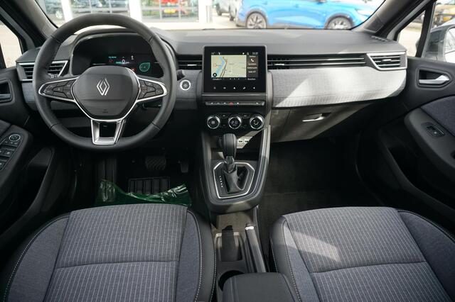 Renault CLIO 1.6 E-Tech Full Hybrid 145 techno Winter pakket 17" velgen