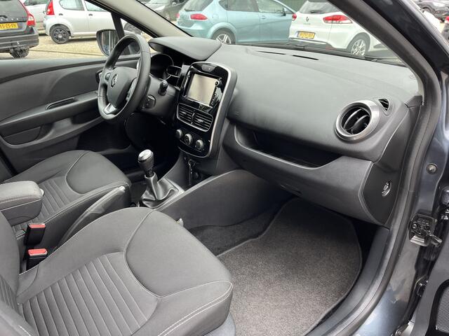 Renault CLIO Estate 0.9 TCe Limited Trekhaak Incl. Beurt