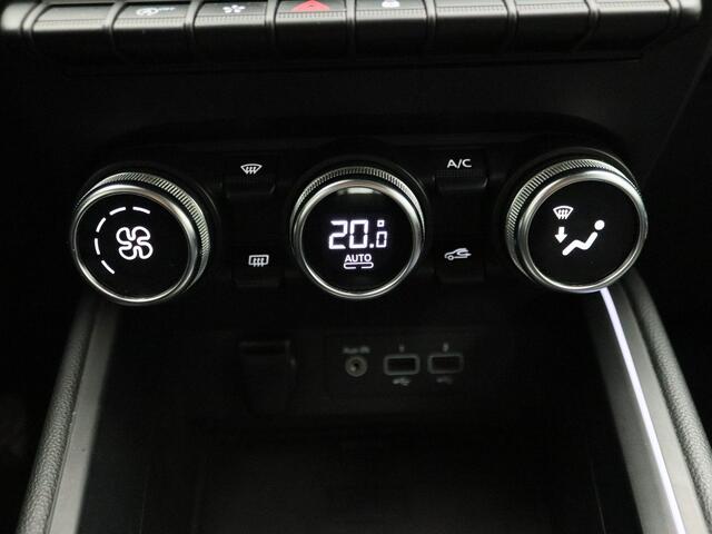 Renault CLIO TCe 100 Intens | EASY LINK multimediasysteem met Apple CarPlay & Android Auto | Elektronisch geregelde airconditioning | Parkeersensoren achter | Lichtmetalen velgen | Metaalkleur |