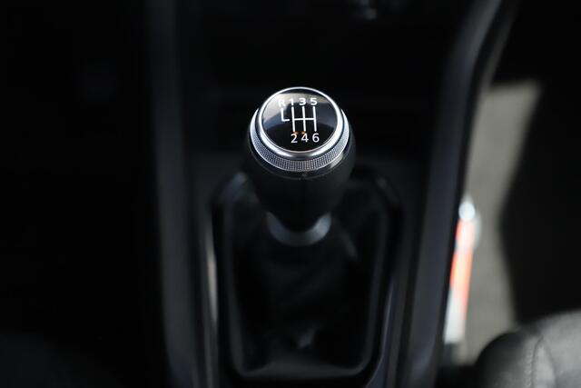 Renault CLIO 1.0 TCe Business Zen Navigatie Carplay Android Airco Cruise Control LED Rijstrooksensor Parkeersensor