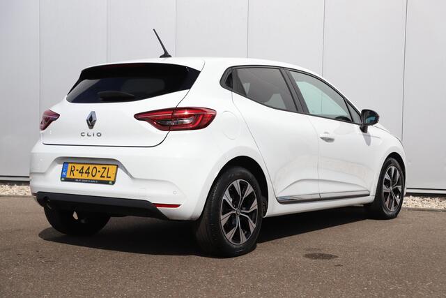 Renault CLIO 1.0 TCe 90 Evolution 15 inch LMV Navigatie Achteruitrijcamera Carplay Android Airco Cruise Control LED Rijstrooksensor Parkeersensor