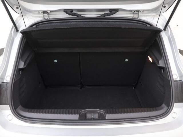 Renault CLIO 1.0 TCe 90 Techno 17 inch velgen Navigatie Clima