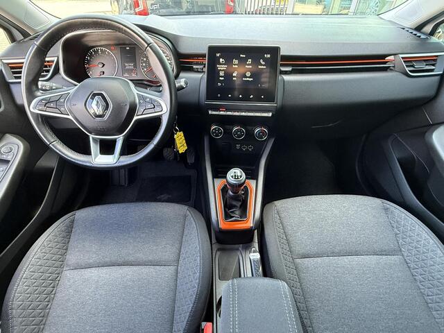 Renault CLIO 1.0 TCe Zen | Trekhaak | Apple CarPlay/ Android Auto | Parkeersensoren | Cruise Control |
