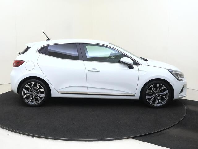 Renault CLIO 1.0 TCe 100 PK Intens Navigatie | Camera | Lichtmetalen velgen | Climate Control | Android Auto | Apple Carplay