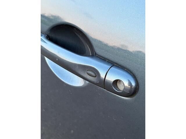 Renault CLIO Estate 0.9 TCe Intens Leder NAVI Sensoren OrgNL