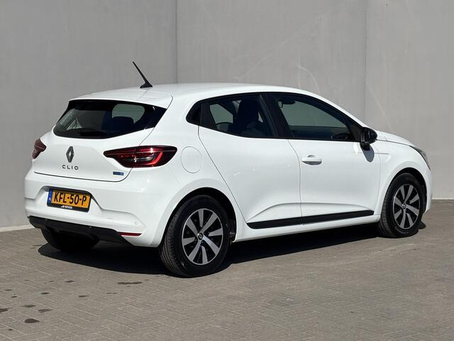Renault CLIO 1.6 E-Tech Hybrid 140 Zen / Automaat / Apple Carplay/Android Auto / Parkeersensoren Achter / Led / DAB / Lane Assist /