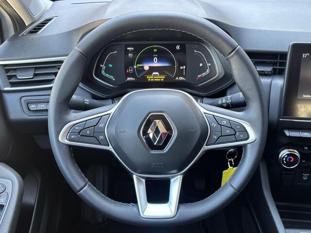 Renault CLIO 1.6 E-Tech Hybrid 140 Zen / Automaat / Apple Carplay/Android Auto / Parkeersensoren Achter / Led / DAB / Lane Assist /