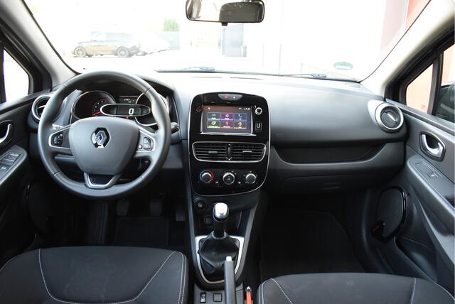 Renault CLIO Estate 0.9 TCe Limited Navi, Cruise control, PDC