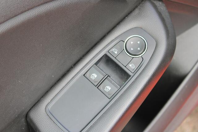 Renault CLIO 1.0 TCe Zen//5Drs//Carplay//Airco!!