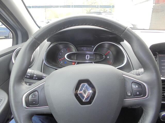 Renault CLIO 1.2 Estate 1.2 TCe Limited Trekhaak, Achteruitrij hulp, Airconditioning, Boordcomputer, Audiosysteem, Elektrische ramen, Navigatie