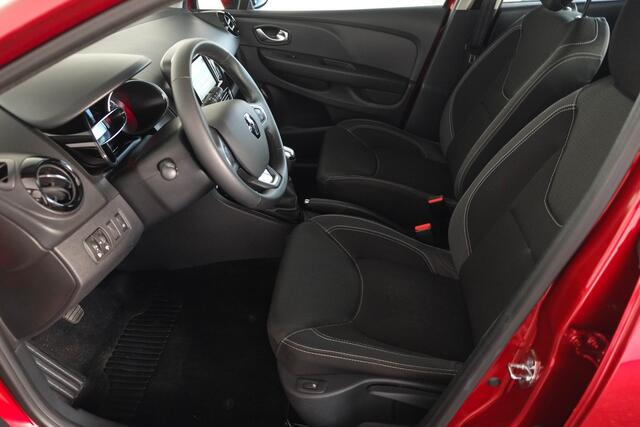 Renault CLIO 0.9 TCe Limited / Lichtmetaal / Navi / 4S band / Airco