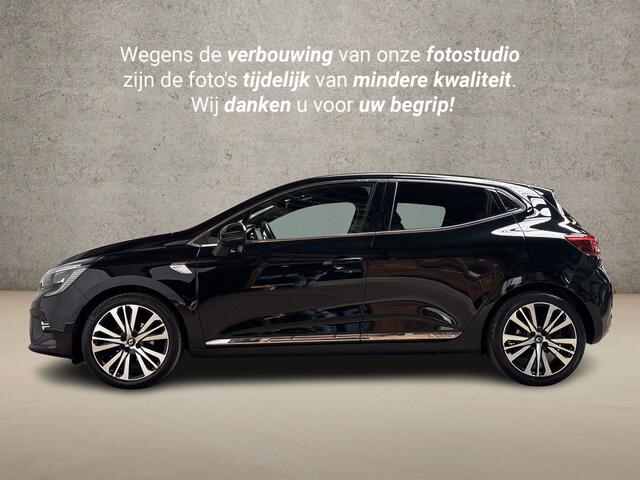 Renault CLIO 1.0 TCe Initiale Paris (VIRTUAL COCKPIT, APPLE CARPLAY, GROOT NAVI, LEDER, STUUR/STOELVERWARMING, CAMERA, SPORTSTOELEN, KEYLESS, GETINT GLAS, LM VELGEN, ZWART HEMEL, NIEUWSTAAT)
