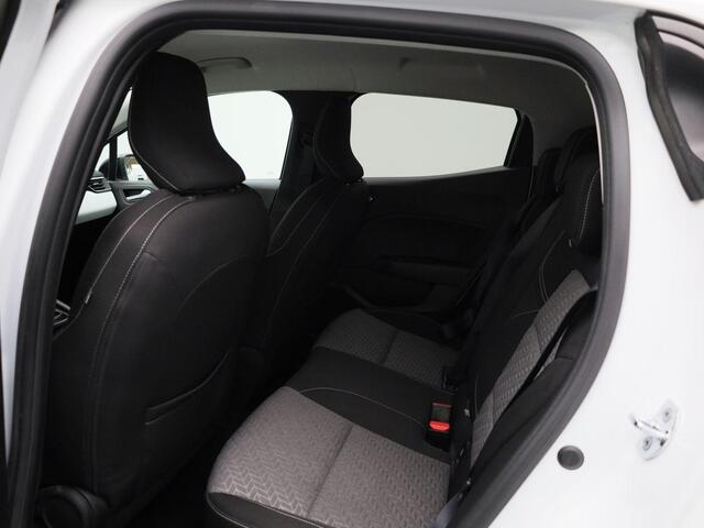 Renault CLIO 1.0 TCe 90 Evolution | Airconditioning | Licht metalen velgen 16 inch | Cruise control | Navigatie | LED koplampen | Park Distance Control achter |