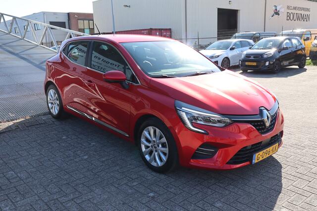 Renault CLIO 1.0 TCe Intens 360 graden camera/Stoelverwarming/Lane assist/Cruise control/Apple carplay/Dodehoek detectie/Parkeersensoren/Licht metaal