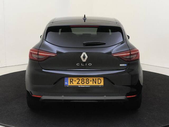 Renault CLIO 1.6 E-Tech Hybrid 145 R.S. Line | Pack Advanced Safety| Pack Lightning | Apple Carplay/Android Auto | Autonomous Emergency Braking | cruise control | electronic climate control | kunstlederen/stof bekleding | LED koplampen | lichtmetalen velgen 17" | navi