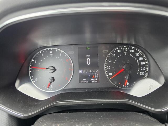 Renault CLIO 1.0 TCe Zen | Navigatie | Parkeersensoren | Bluetooth |