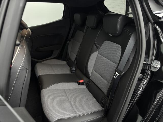 Renault CLIO 1.6 E-Tech Full Hybrid 145 techno | Pack Navigation | All-season banden | 9.3" Scherm | Camera |