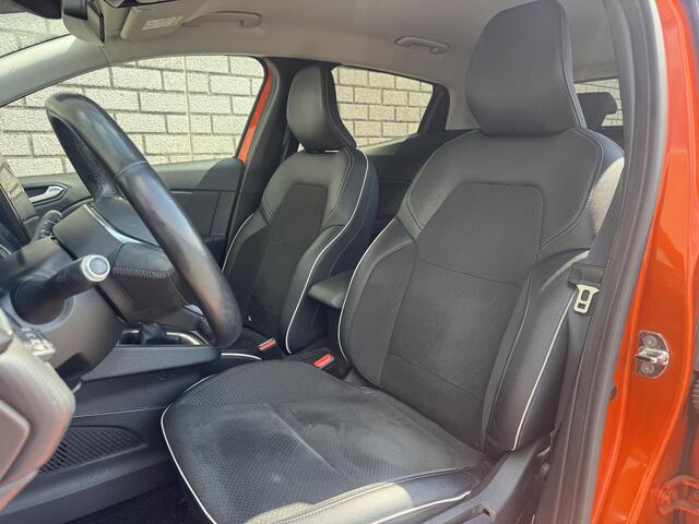 Renault CLIO 1.0 TCe Edition One | Apple CarPlay / Android Auto | Stoel + Stuurverwarming | Achteruitrijcamera | Climate Control |