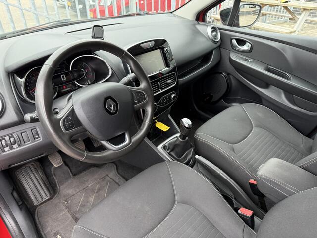 Renault CLIO Estate 0.9 TCe Limited Navigatie, Climate contr, Trekhaak, LMV, Nieuwe Distr.ketting..!!