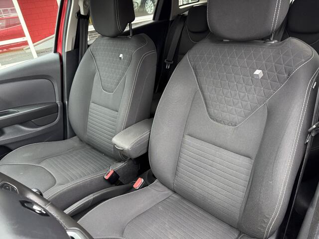 Renault CLIO Estate 0.9 TCe Limited Navigatie, Climate contr, Trekhaak, LMV, Nieuwe Distr.ketting..!!