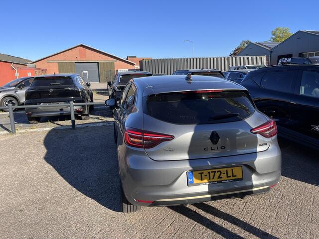 Renault CLIO 1.6 E-Tech Hybrid 145 E-Tech Engineered