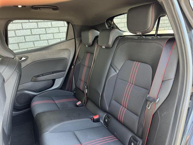 Renault CLIO 1.0 TCe R.S. Line | Apple CarPlay / Android Auto | Achteruitrijcamera | Parkeersensoren V+A | Climate Control |
