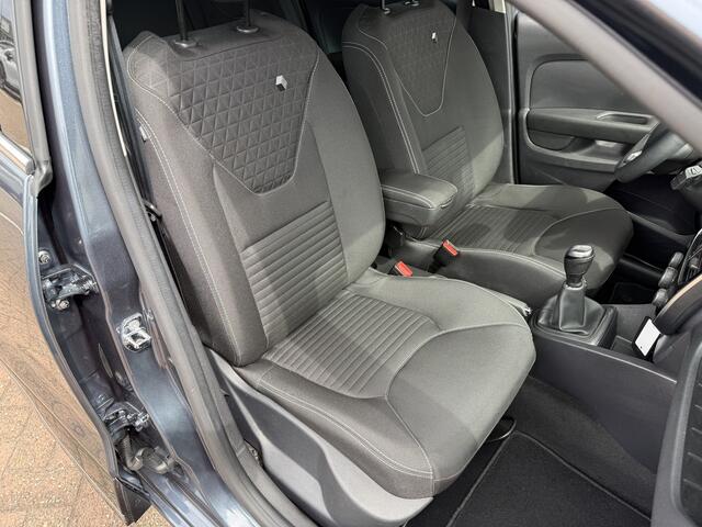 Renault CLIO Limited Tce 90 | parkeersensor | airco | lichtmetalen velgen | tijdelijk gratis Top Afleverpakket twv Eur 695
