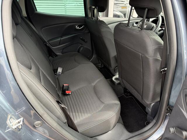 Renault CLIO Limited Tce 90 | parkeersensor | airco | lichtmetalen velgen | tijdelijk gratis Top Afleverpakket twv Eur 695