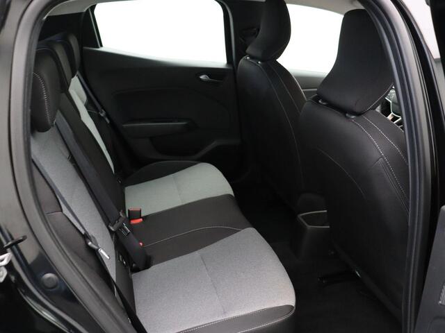 Renault CLIO 1.6 E-Tech Full Hybrid 145 evolution | Parkeersensoren achter | Apple carplay |
