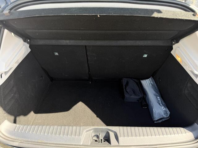 Renault CLIO 1.0 TCe 100 Bi-Fuel Zen | Airco | Cruise Control | Lichtmetalen velgen 16" | Apple Carplay/Android Auto