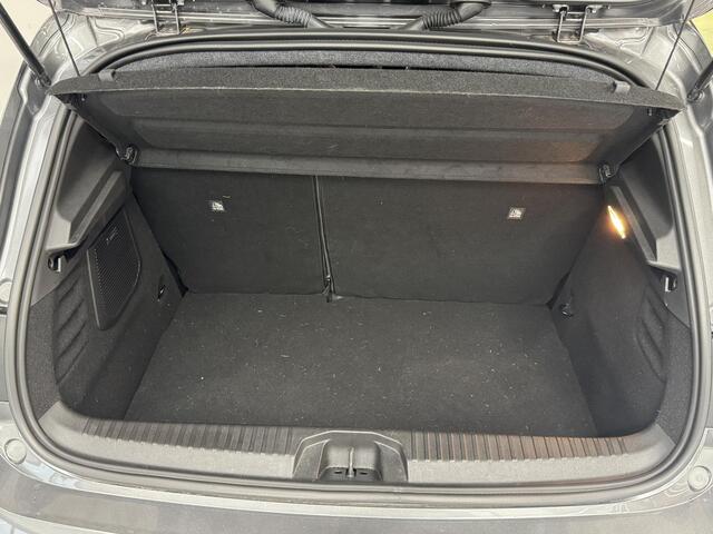 Renault CLIO 1.6 E-Tech Full Hybrid 145 Techno | STAM Limité 75 | BOSE-Audiosysteem | Leder | 360° Camera |