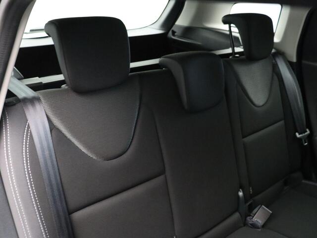 Renault CLIO Estate TCe 90pk Zen | Navigatie | Cruise control | Parkeersensoren achter | Airco |