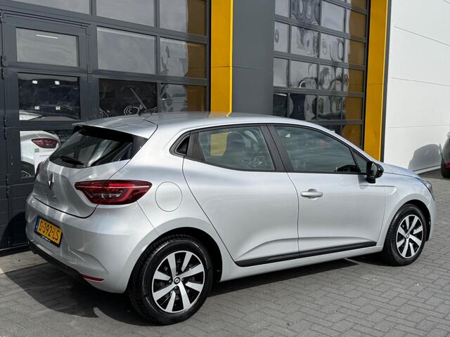 Renault CLIO 1.0 TCe 90 Equilibre Navi