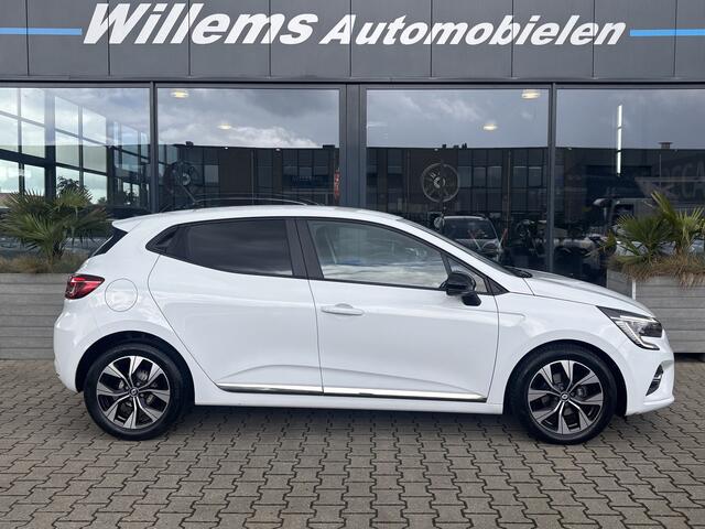 Renault CLIO 1.0 TCe 90 Evolution Camera, Cruise Control & App-Connect